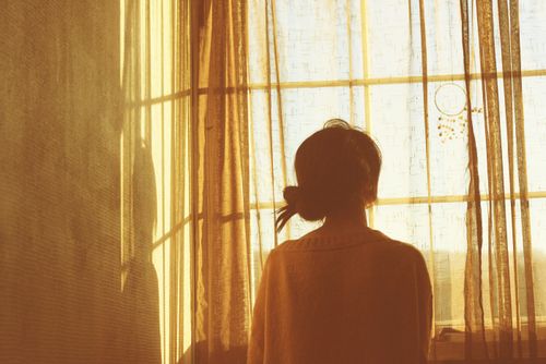 Begini Cara Atasi Kegabutan Dengan Smartphone Saat Isolasi Virus Corona