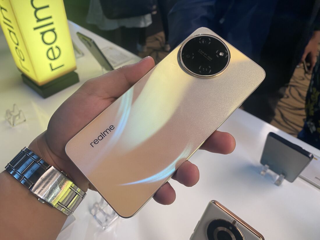 Realme 11