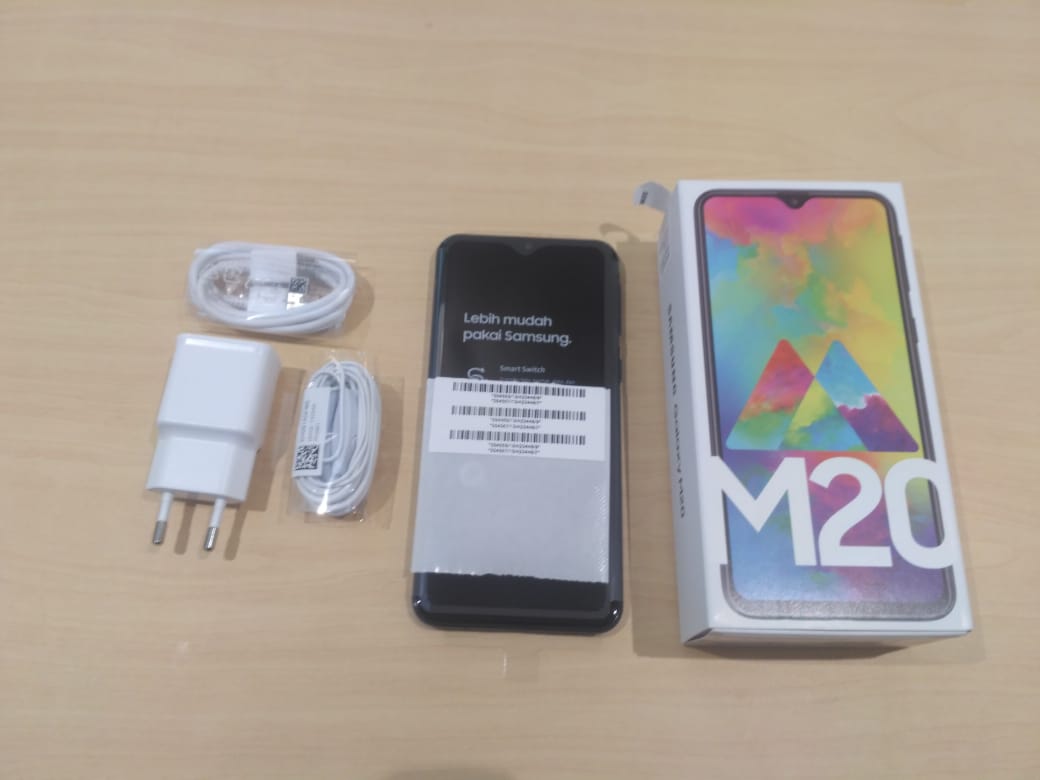 Samsung Galaxy M20