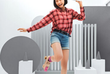 Oppo Manfaatkan Fitur Kamera Di Reno4 F Untuk Digital Katalog Uniqlo