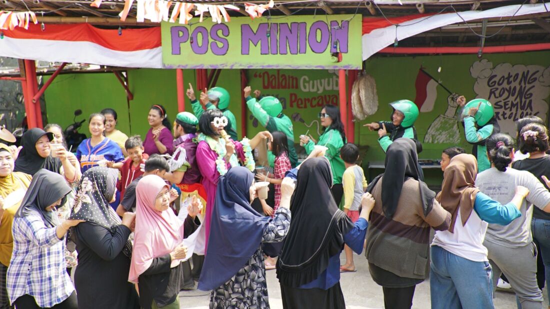 Rayakan Hut Ri