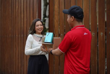 Oppo Berikan Layanan Pengiriman Cepat Untuk Oppo Reno7 Series
