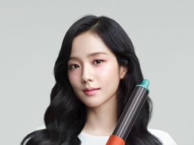 Cantiknya Jisoo Blackpink Jadi Duta Hair Care Mahal Dyson
