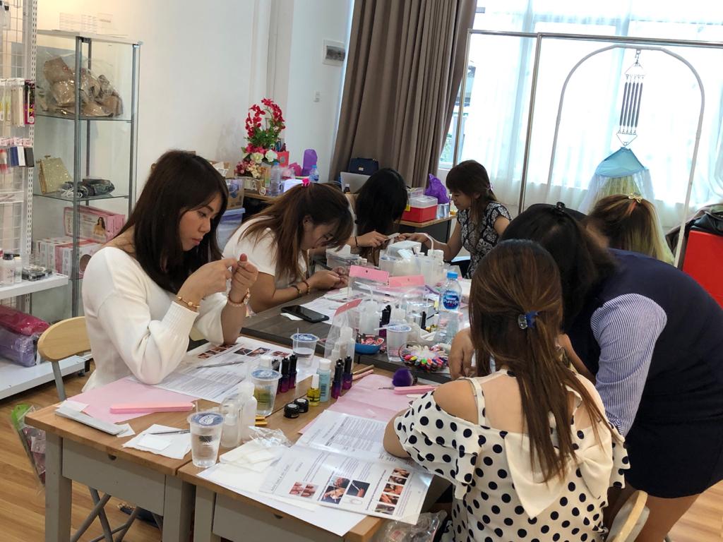 Kelas Nail Art Nah 2