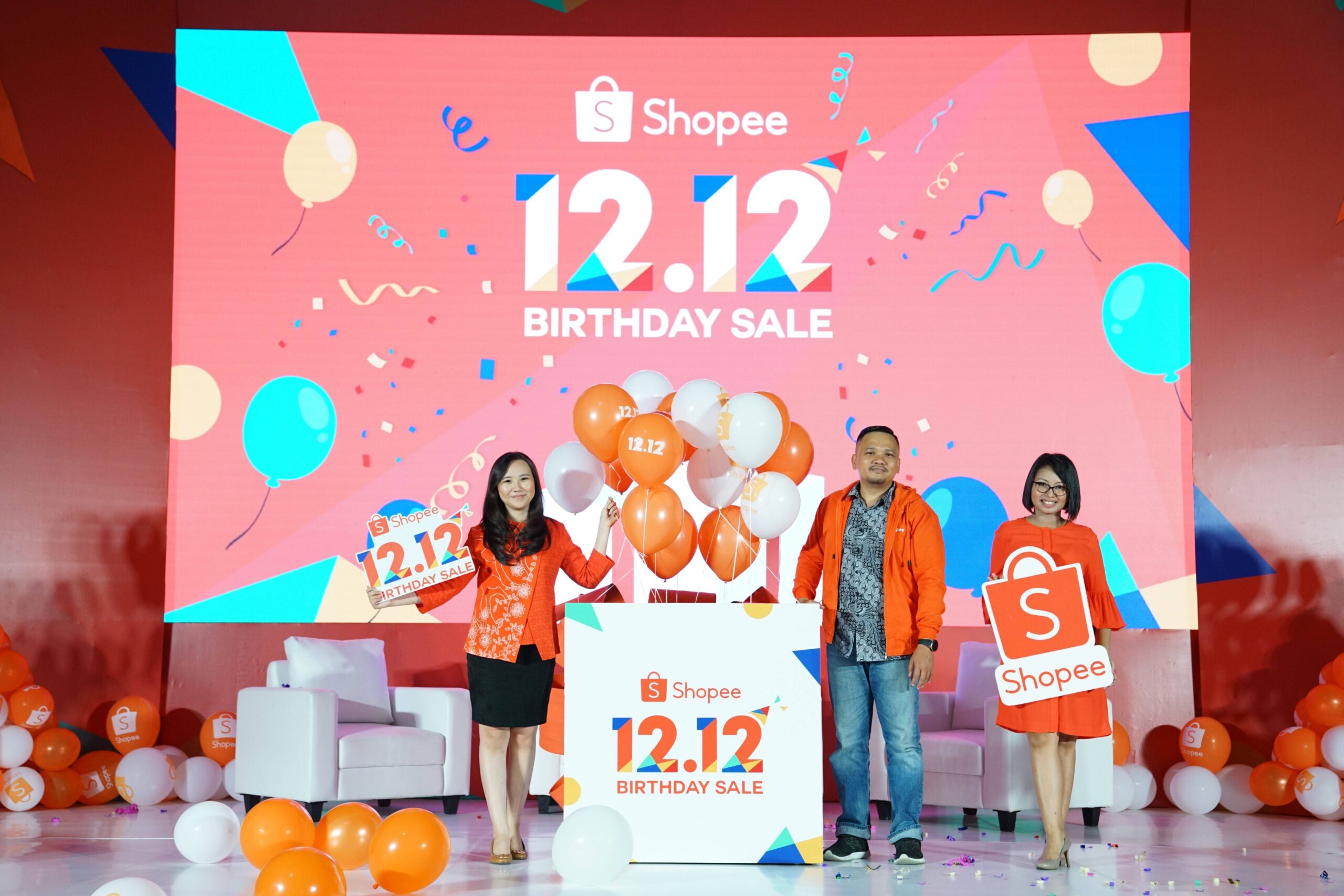 Ki Ka Christin Djuarto Direktur Shopee Indonesia Sandy Susanto Pemilik Toko @Hopylovy Di Shopee Rebecca Perwakilan Pengguna Pertama Shopee Scaled 1