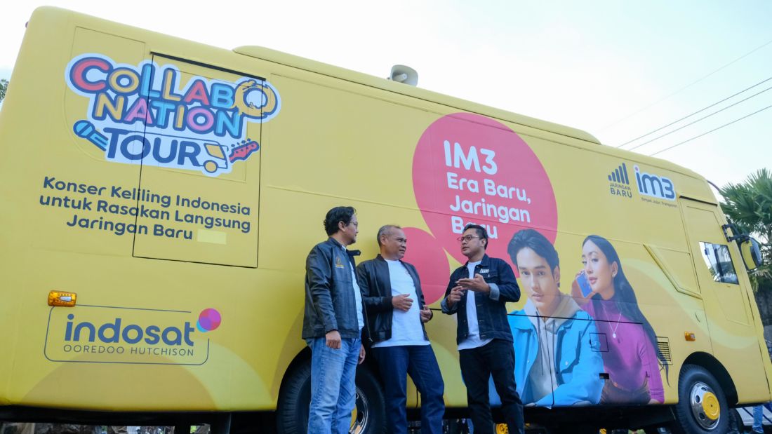 &Quot;Collabonation Tour&Quot;