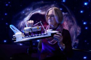 Lego Nasa Space Shuttle Discovery Dr Kathy Sullivan 2