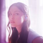 Intip Linkbuds S X Olivia Rodrigo Hasil Rancangan Pelantun Guts