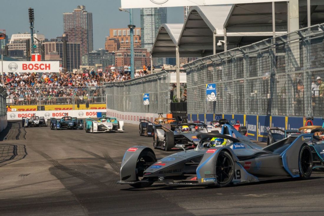 Mobil Formula E 1