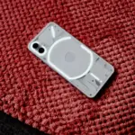 Nothing Phone 1 Meluncur Dengan Desain Transparan