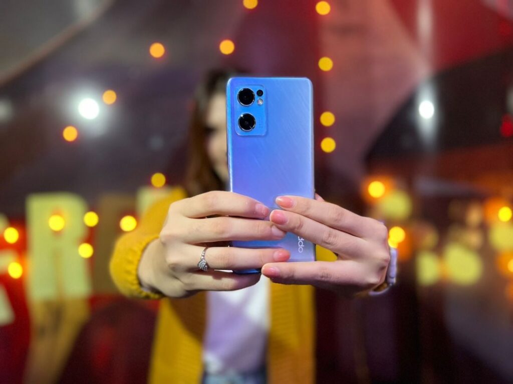 Keuntungan Beli Oppo Reno7 5G