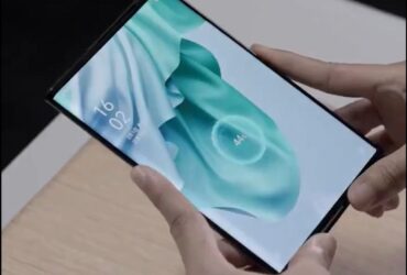 Oppo Mendemonstrasikan Teknologi Charging Wireless Pada Ponsel Gulung-Nya