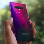 Layar Oppo Find X2 Kurva Melengkung
