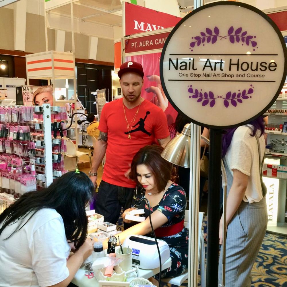 Ikuti Mystery Box Nail Competition 2020
