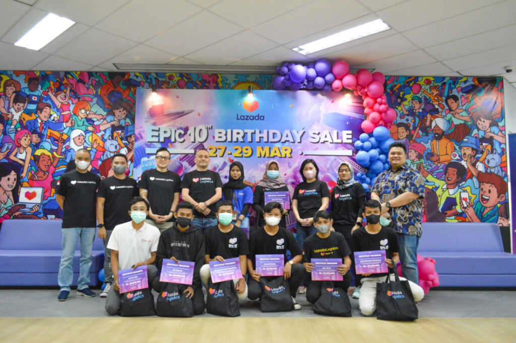 Peraih Beasiswa Lazada Foundation 1