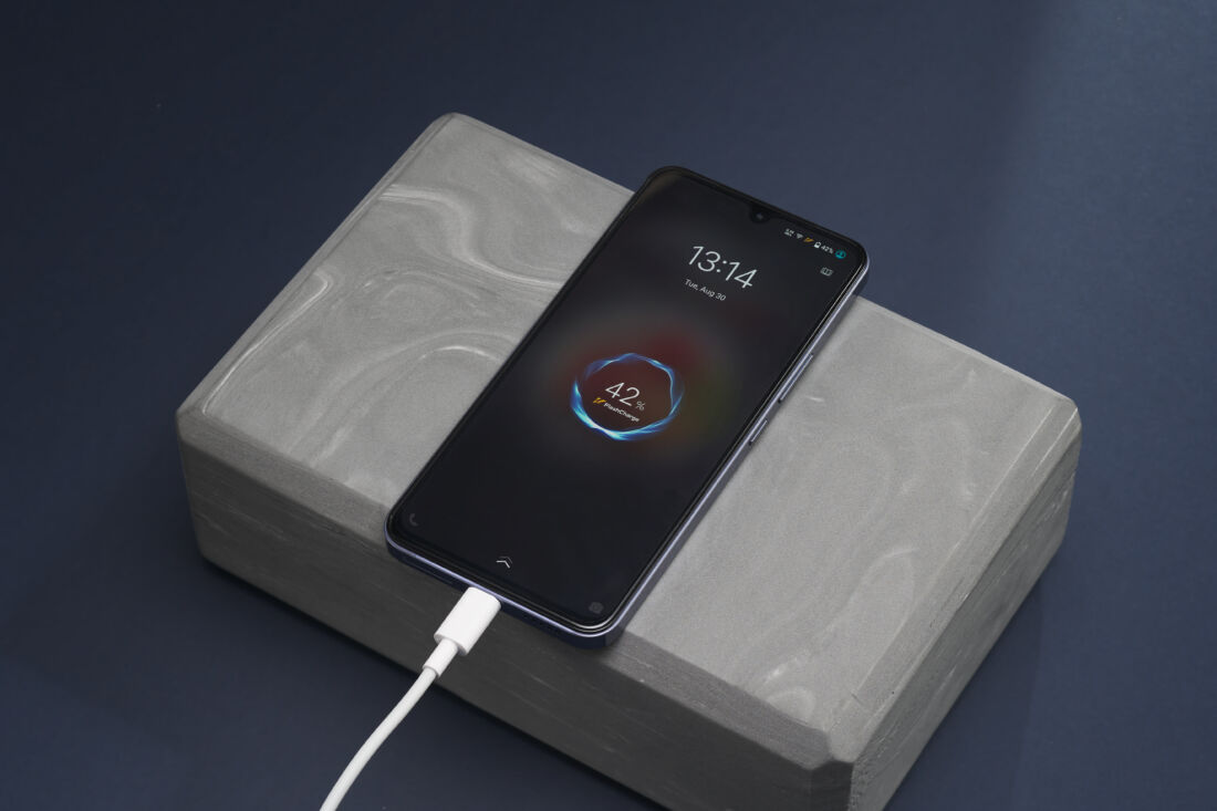 Harga Vivo V25