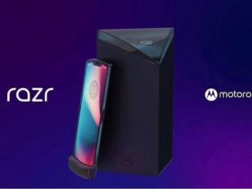 Ponsel Flip Unik Motorola Hadir Dalam Kotak Yang Unik