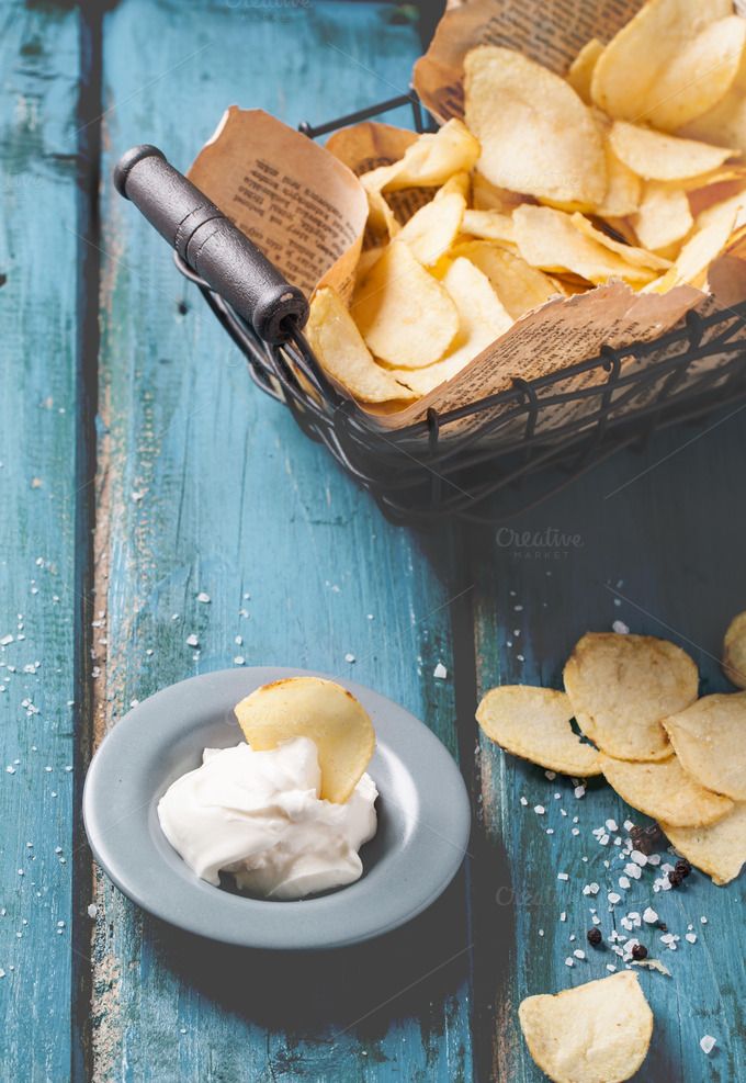 Life Hack Ala April-Joy Goodlet: Tips Mudah Makan Keripik Kentang
