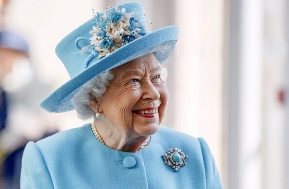 Ratu Elizabeth Ii Rayakan Ulang Tahun Dengan Upacara Unik
