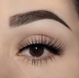 Queenie Falsies Faux Lashes