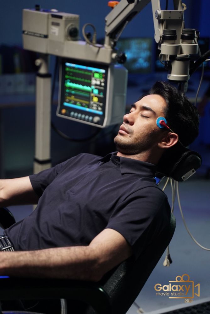 Reza Rahadian Menghayati Setiap Peran Dalam Film Pendek Galaxy Movie Studio 2021 Konfabulasi 1