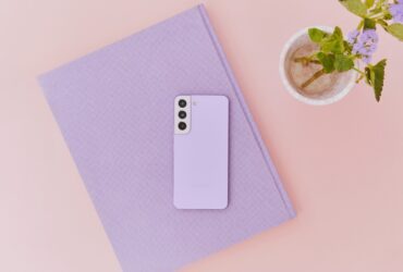 Samsung Perkenalkan Galaxy S22 Bora Purple Dalam Jajaran Serinya