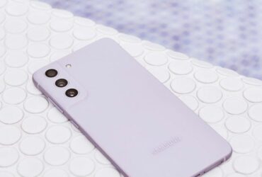 Samsung Dirumorkan Tak Bakal Bawa Galaxy S22 Fe