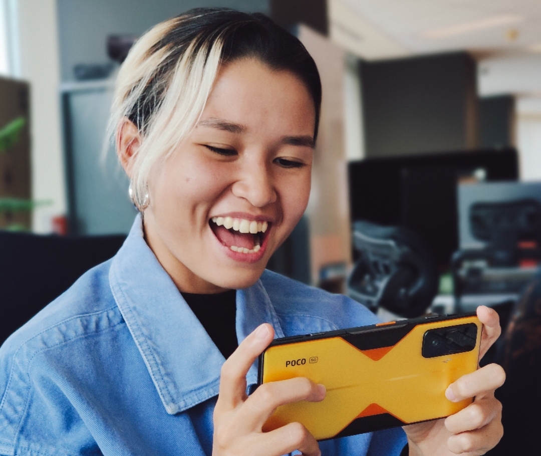 Poco F4 Gt