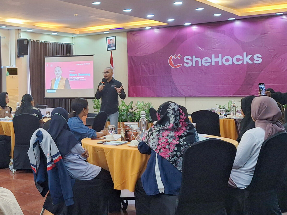 Indosat Dukung Potensi Pariwisata Lewat Rangkaian Shehacks Di Labuan Bajo