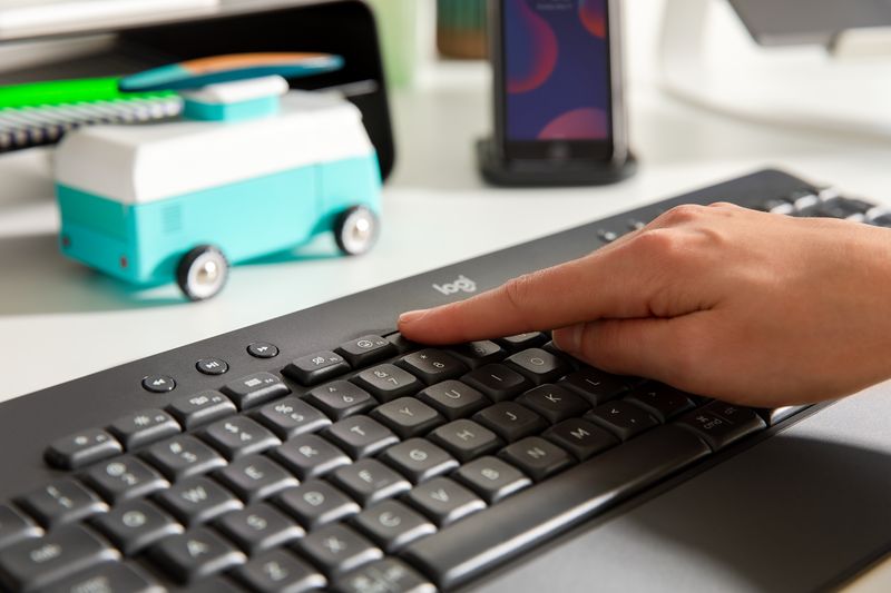&Quot;Logitech&Quot;