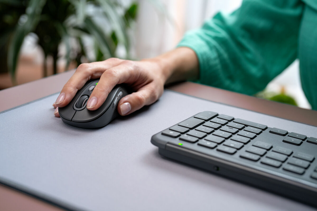 Logitech