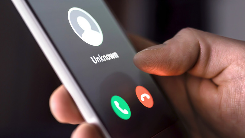 Pengguna Telepon Di Indonesia Terima 14 Panggilan Spam Tiap Bulan