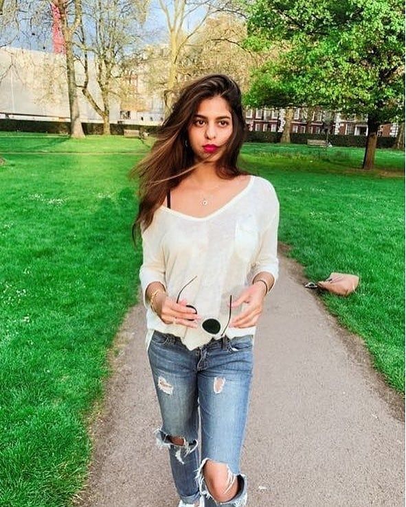 Putri Shah Rukh Khan