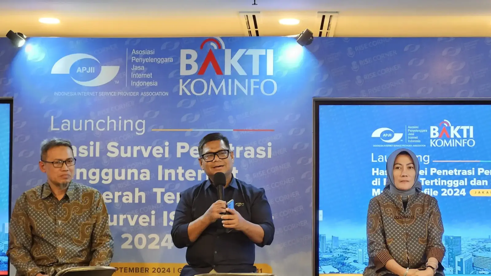 Kominfo Beri Peringatan Untuk E-Wallet Terkait Transaksi Judi Online