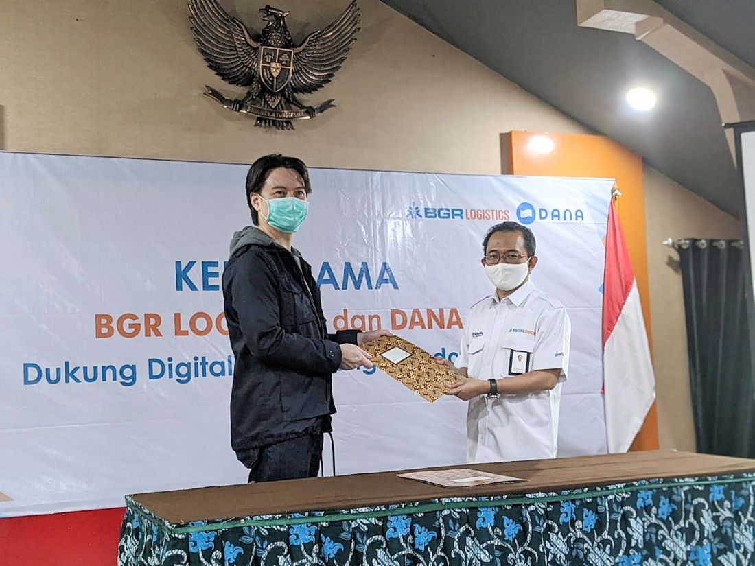 Gandeng Dana