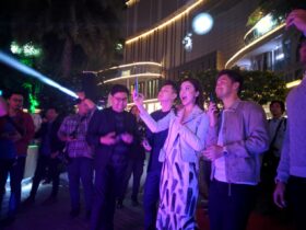 Penjualan Perdana Oppo R17 Pro Ada Di Central Park