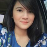 Sarah Shafitri Artis Yang Kini Jadi Orang Kantoran Andalkan Teknologi Internet