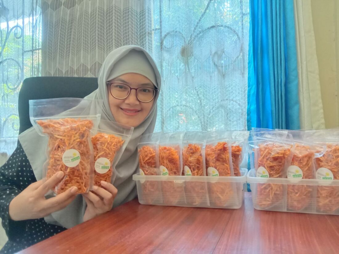 Kisah Umkm Bekasi Andalkan 4G Telkomsel Untuk Jualan Kentang Mustofa