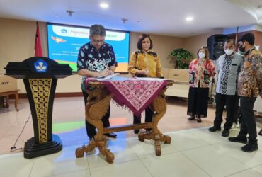 Acer Hibahkan 100 Laptop Untuk Kemendikbudristek