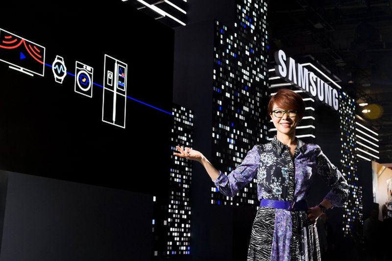 Bos Perempuan Pertama Samsung