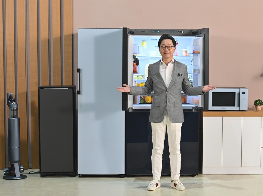 Yoonsoo Kim President Samsung Electronics Indonesia Dengan Samsung Bespoke Home Appliances 02