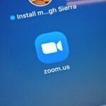 Zoom Hapus Giphy Dari Fitur Chat Di Aplikasinya