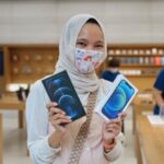 Posting Foto Agnes Dan Iphone 12