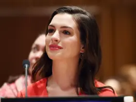 Anne Hathaway Akan Jadi Pembicara B20 Summit Ktt G20 Di Bali