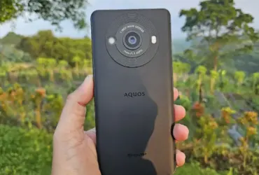 Sharp Aquos R8S Pro