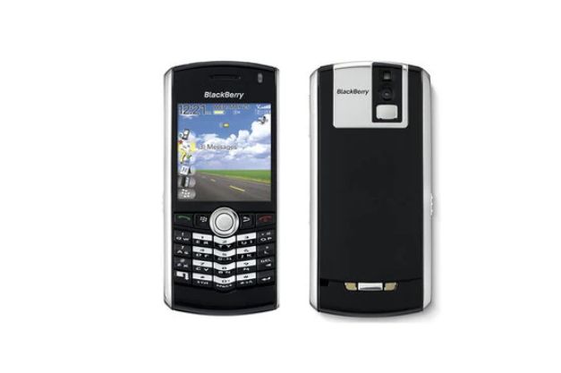 Blackberry 8700