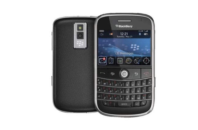 Blackberry Curve