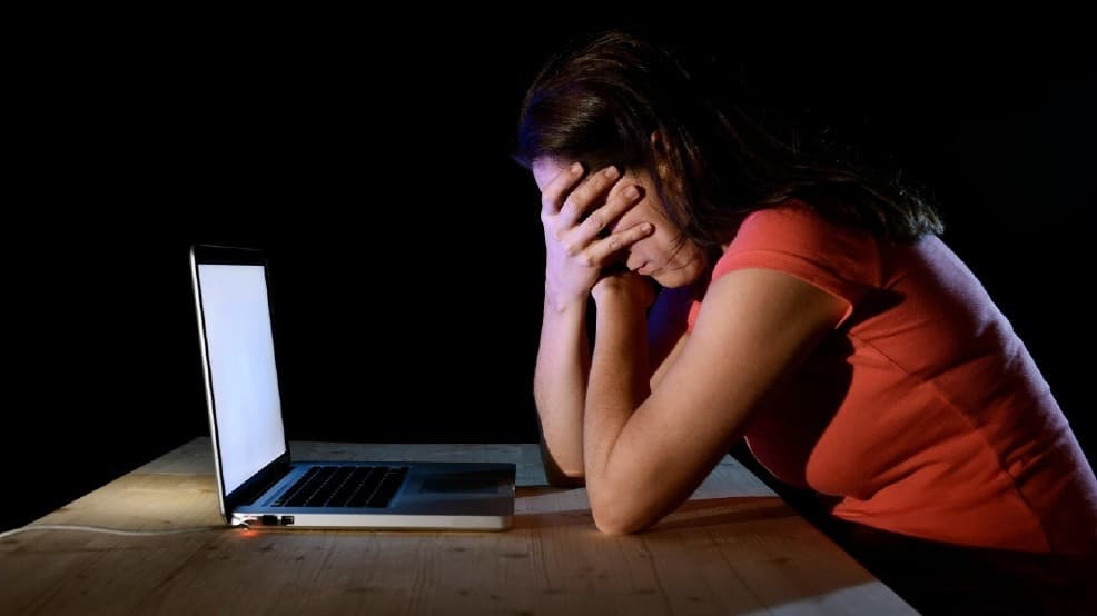 Menjaga Privasi Dan Keamanan Remaja Di Dunia Maya