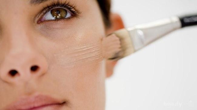 Berlala Hadirkan Inovasi Brush Foundation Terbaru Di Indonesia