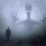 5 Aplikasi Pencari Hantu